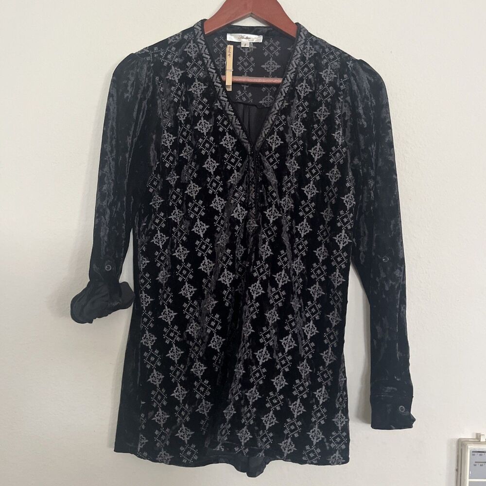 Andree by Unit SZ S Black‎ Crushed Velvet Embroidered Popover Blouse Top Boho